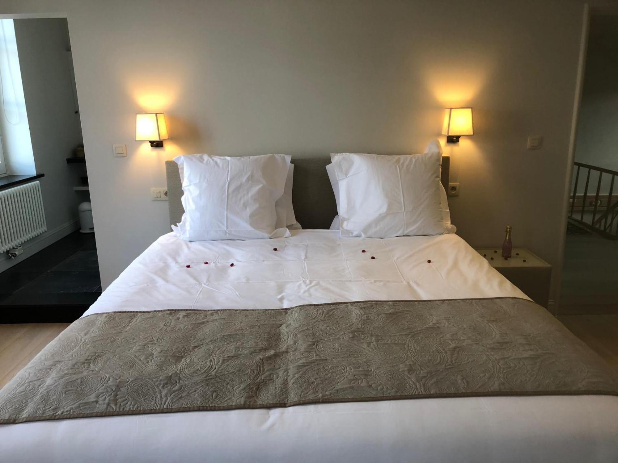 Bed & Breakfast Jezuietenplein 21 เอาเดนาร์เดอ ภายนอก รูปภาพ