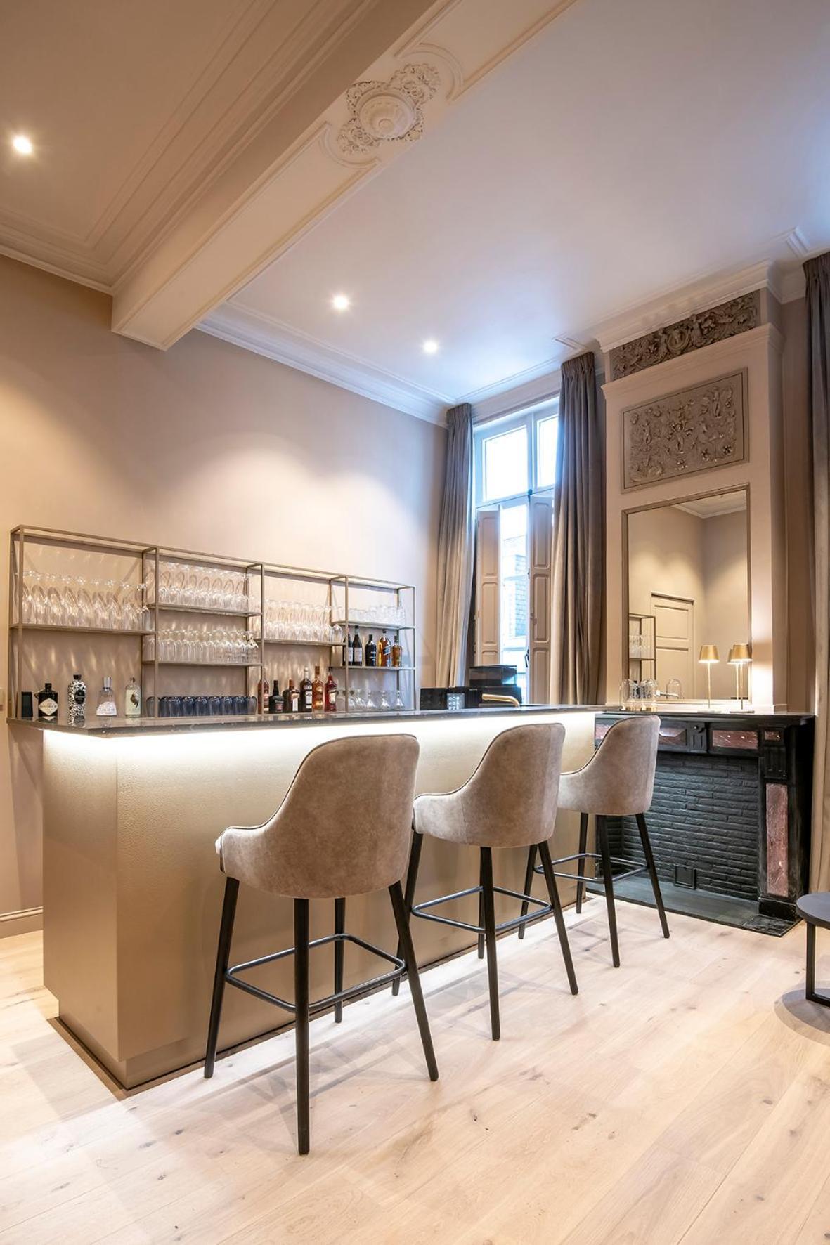 Bed & Breakfast Jezuietenplein 21 เอาเดนาร์เดอ ภายนอก รูปภาพ
